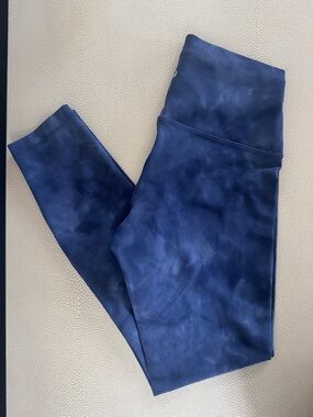 Lululemon High-Waisted Wunder Train 25” Smokey Navy Tie-Dye Leggings